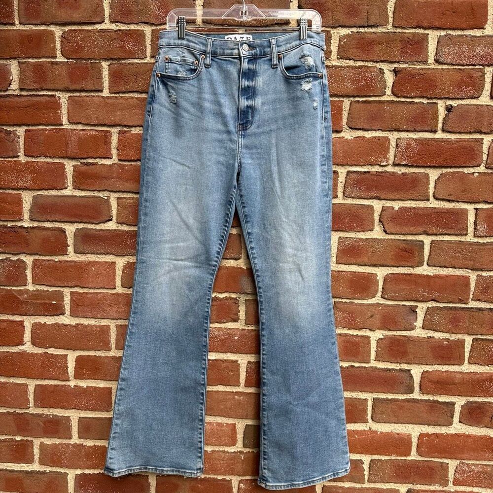 DAZE $98 Straight Leg Light Wash stretch blue denim Jeans Womens 30 NEW